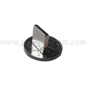 N50 10x10x3 mm neodīma bloku magnēts
